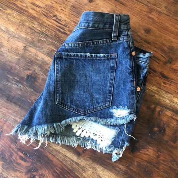We The Free Destroyed Denim Button Up Shorts - Picture 9 of 11